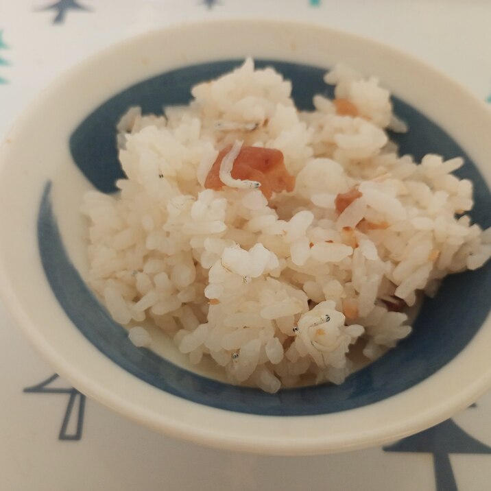 梅とじゃこの炊き込みご飯